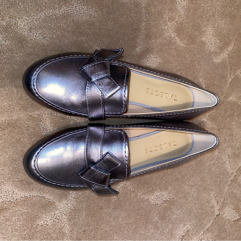 Talbots Ryan knot black loafer. New, no box. Women’s size 6.5.